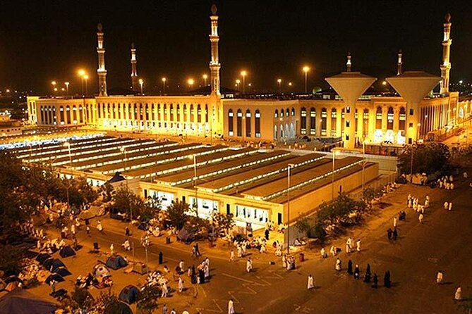 A Spiritual Journey Through the Holy Sites of Makkah - Muzdalifah and Al-Mashar Al-Haram Mosque