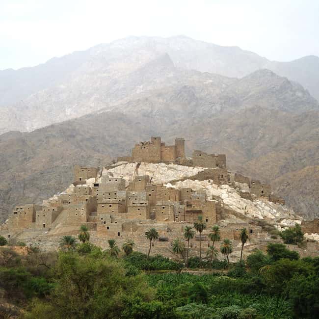 Abha City Tour & Rijal Almaa - The long, safer road to Rijal Almaa
