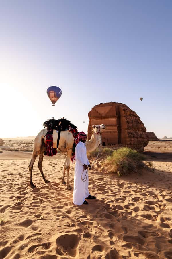 AlUla: Discover AlUla Like a Local Guided Tour - A private day with a local guide