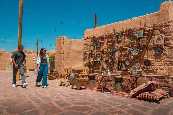 AlUla Old Town Experience - Entering AlUla Old Town through its mudbrick lanes