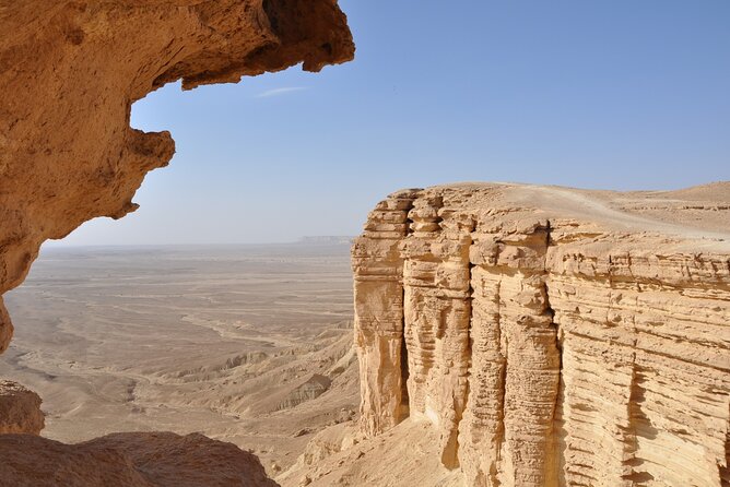 Edge of the World Tour from Riyadh Private 4x4 Car Pick up - The guide can shape the whole outing