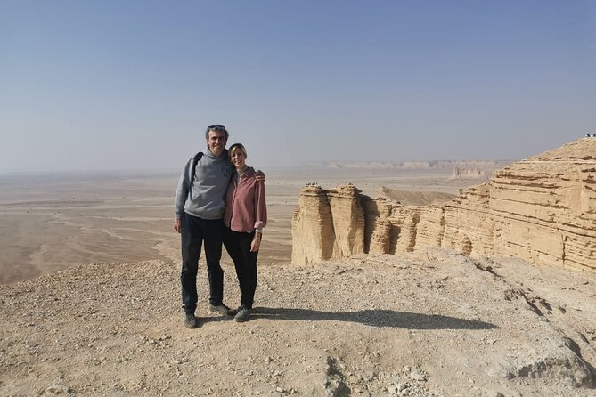 Edge Of The World Tour (Private Tour) - Elephant Rock and Jabal Abyad add variety