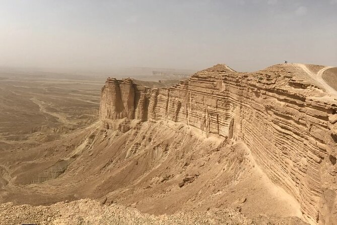 Edge Of The World Trip (Private Trip) - Why Jebel Fihrayn earns the name Edge of the World