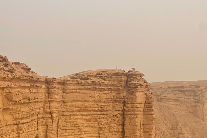 Edge of the World with 4x4 vehicles, sunset Dinner and stargazing - Is $46.90 good value?