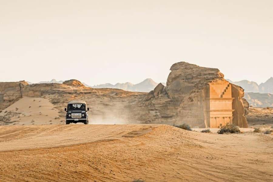 Fancy Tour of Hegra in a Vintage Land Rover - Key points to know before booking