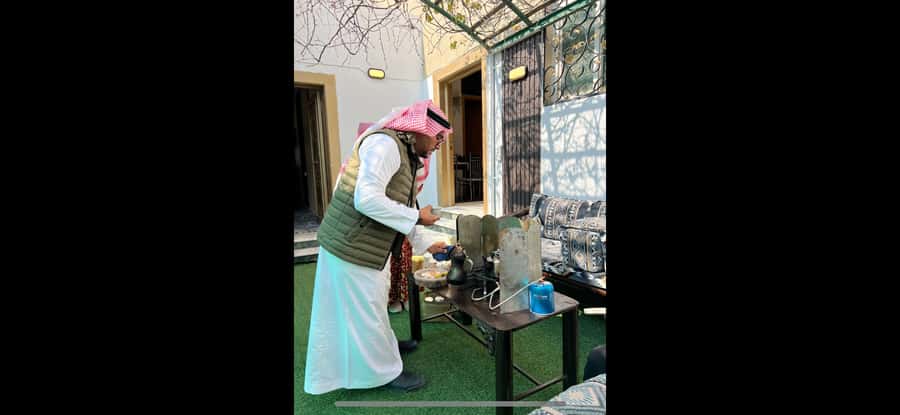 From Mecca to Taif Mountains Day Trip - What the $166 price means