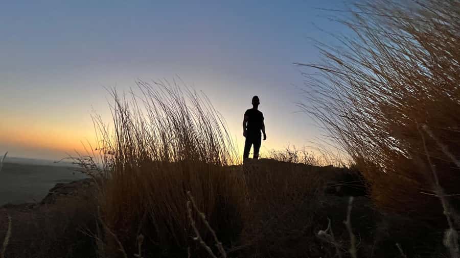 From Riyadh: Edge of the World and Darb Al-Manjoor Adventure - Key points to know before booking