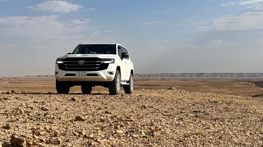 From Riyadh: Edge of the World and Darb Al-Manjoor Adventure - Darb Al-Manjoor, an old route through the desert