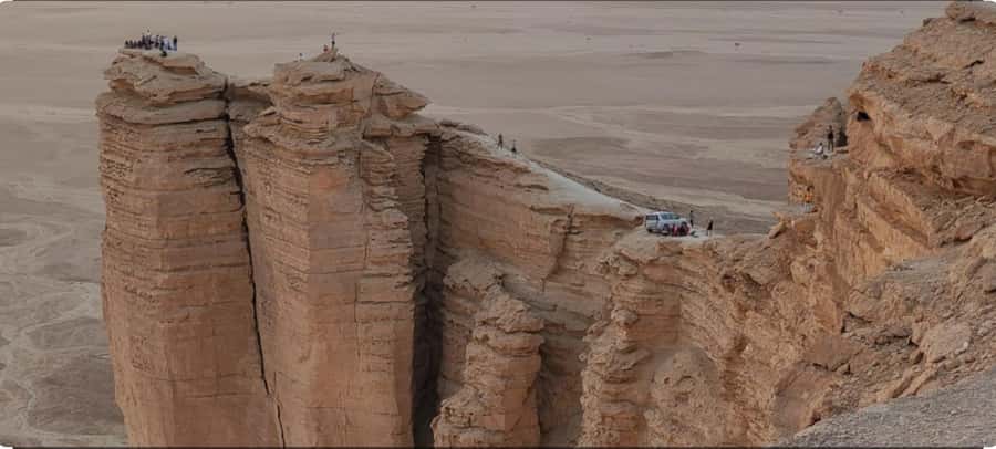 From Riyadh: Tuwaiq Mountains and Najd Plateau Day Trip - Key points to know before you book