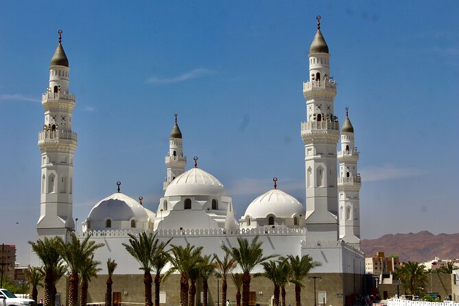 Half - Day Tour in Prophet Mohammed City - Uhud Mountain and the memory of battle