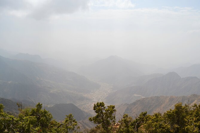 Historical & Heritage Tour in Abha- Rijal Almaa Village - Small-group transport makes the $219 price easier to judge