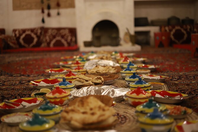 Interactive Saudi Cuisine and Cultural Experience - Smoked water and the ritual of Arabic coffee