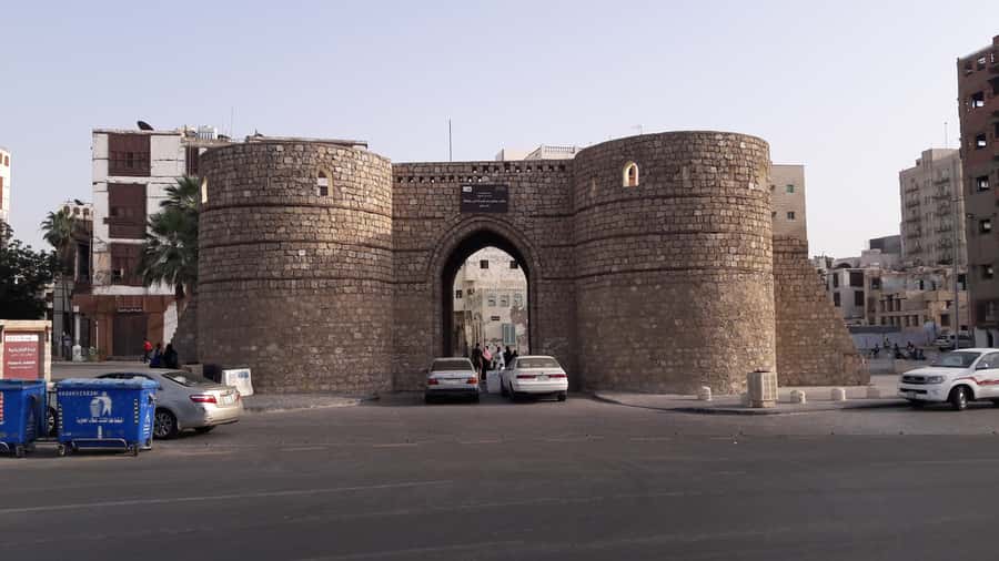 Jeddah: Al-Balad Historical Highlights City Tour - Al Shafi Mosque, Jeddah’s oldest mosque