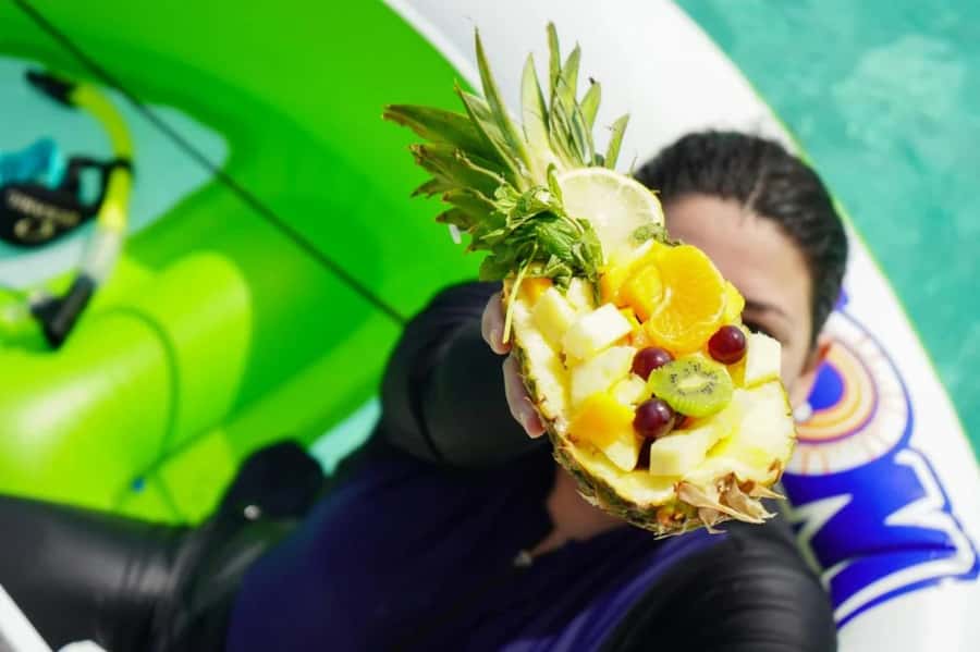 Jeddah: Bayadah Island Boat Trip with Snorkeling Option - What the $599 group price really means