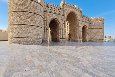 Discover old Jeddah AlBalad