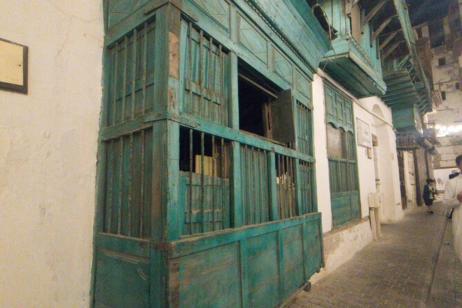 Jeddah discover old Jeddah Albalad - Food, cafés, and time to shop