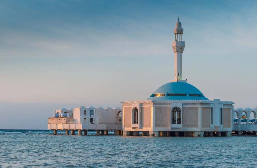 Jeddah: Guided Tour of the Old City Al-balad - Starting in Al-Balad, Jeddah’s oldest quarter