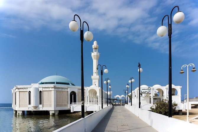 Jeddah Historical and City Tour - Spending 90 minutes at Al Tayebat Museum