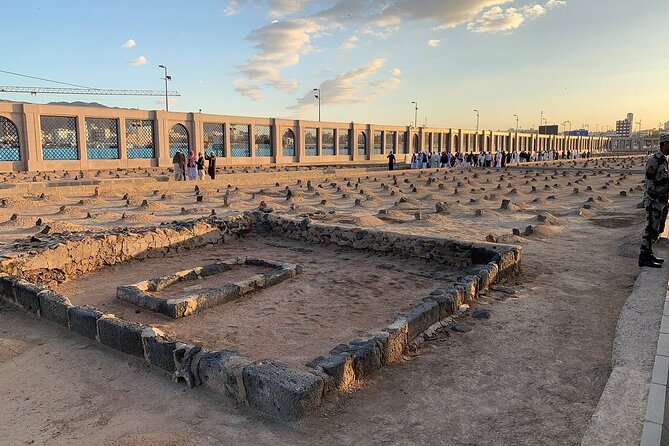 Madinah Ziyarats (Private tour) - The Seven Mosques and the Memory of the Trench