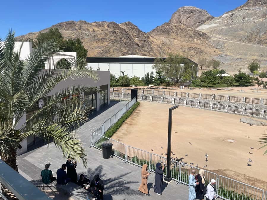 Makkah: Jabal Al-Nour, Cave Hira, and Mount Arafat Tour - Mohammed Alharbi’s guiding style