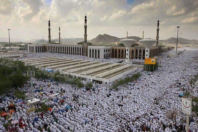 Makkah's (Mecca) Ziyarat : Holy, Historical Places (Private Tour) - Muzdalifah and the night journey after Arafat