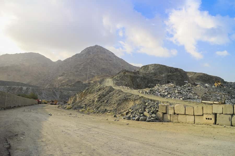 Mecca: Holy Sites Private Tour - Jabal al-Nour and the Cave of Hira