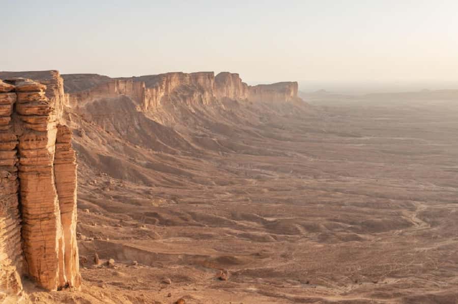 Riyadh: Edge Of The World Tour - The long road from Riyadh to Jabal Fihrayn