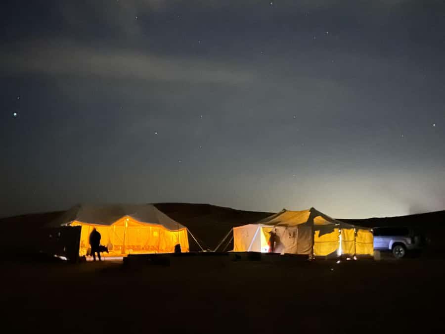 Riyadh: Edge of The World with dinner & Campsite Shared Tour - A short walk with a very large view