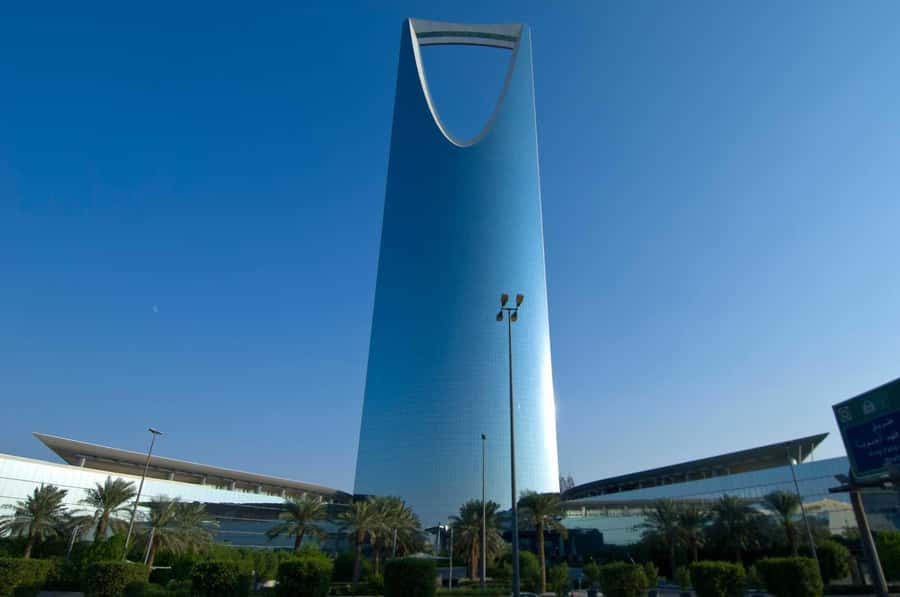 Riyadh: Full Day City Tour Guided with Transport - Starting at Masmak Fortress