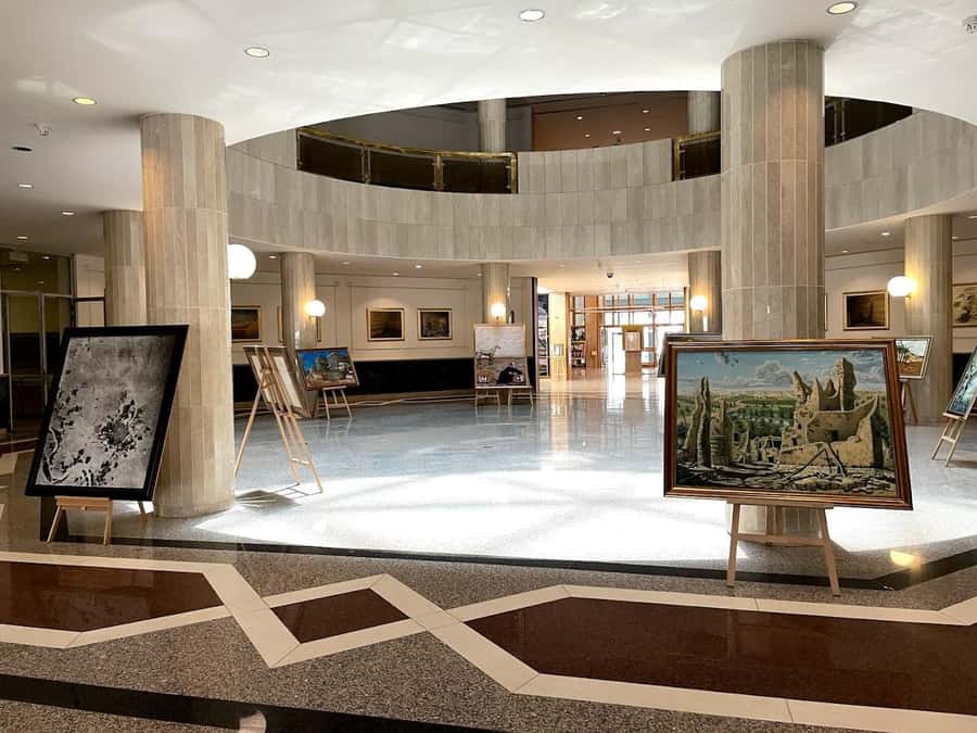 Riyadh: King Fahad National Library Guided Tour - Why the library is worth two hours in Riyadh