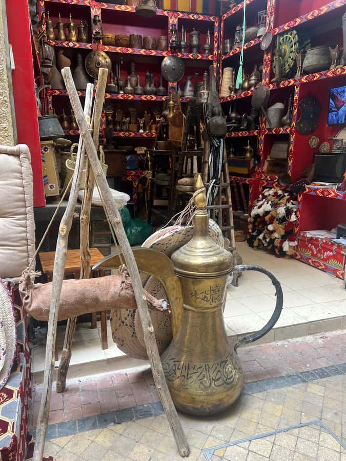 Riyadh: Masmak Fort, Souq AlZal, and Murabba Palace Tour - Pickup, walking, and what to bring