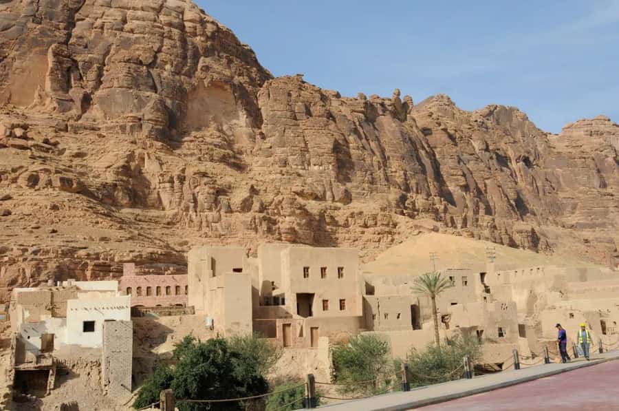 Tour AlUla's Old Town - Old Market Street and the feel of daily life