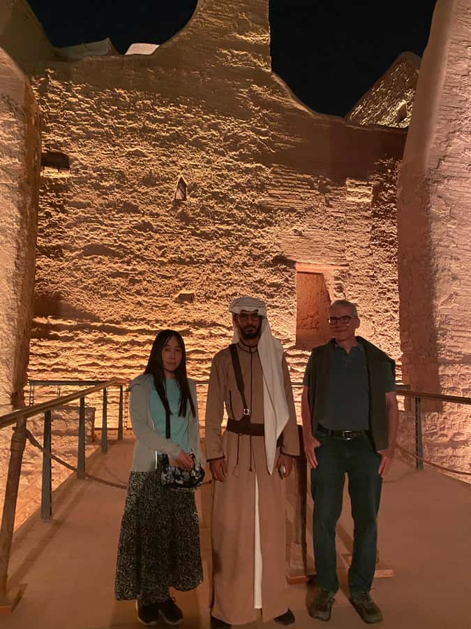 VIP Private Riyadh Experience with Saudi Meal & Pickup - Key points at a glance