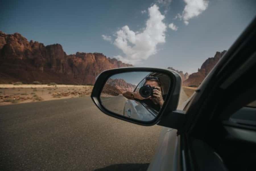 Wadi Al Disah Tour - Walking between cliffs, palms, and freshwater